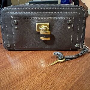 EUC Chloe Brown Paddington Zippy Wallet with Working Lock & Key *No Callouts*